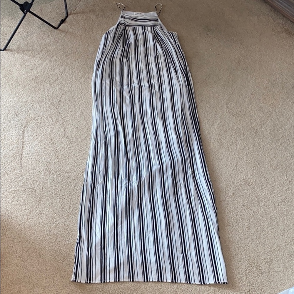 Mod Ref Black and White Striped Maxi Dress